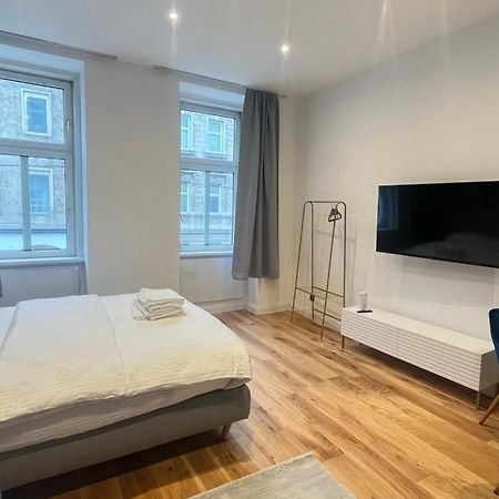 K&K Apartment Near Hauptbahnhof - Kingsize Bed Відень Екстер'єр фото